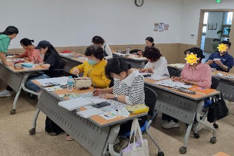 [금정구평생학습관] 귀여운 손그림 캐릭터 일러스트(24년2학기)